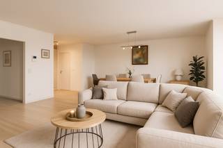 Ben jij op zoek naar een centraal gelegen appartement van 111 m² in Oudenaarde, ideaal als investering of om zelf te bewonen? Gevonden!Dit...