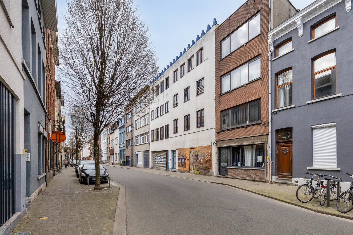 Vergund opbrengsteigendom op toplocatie - foto 2