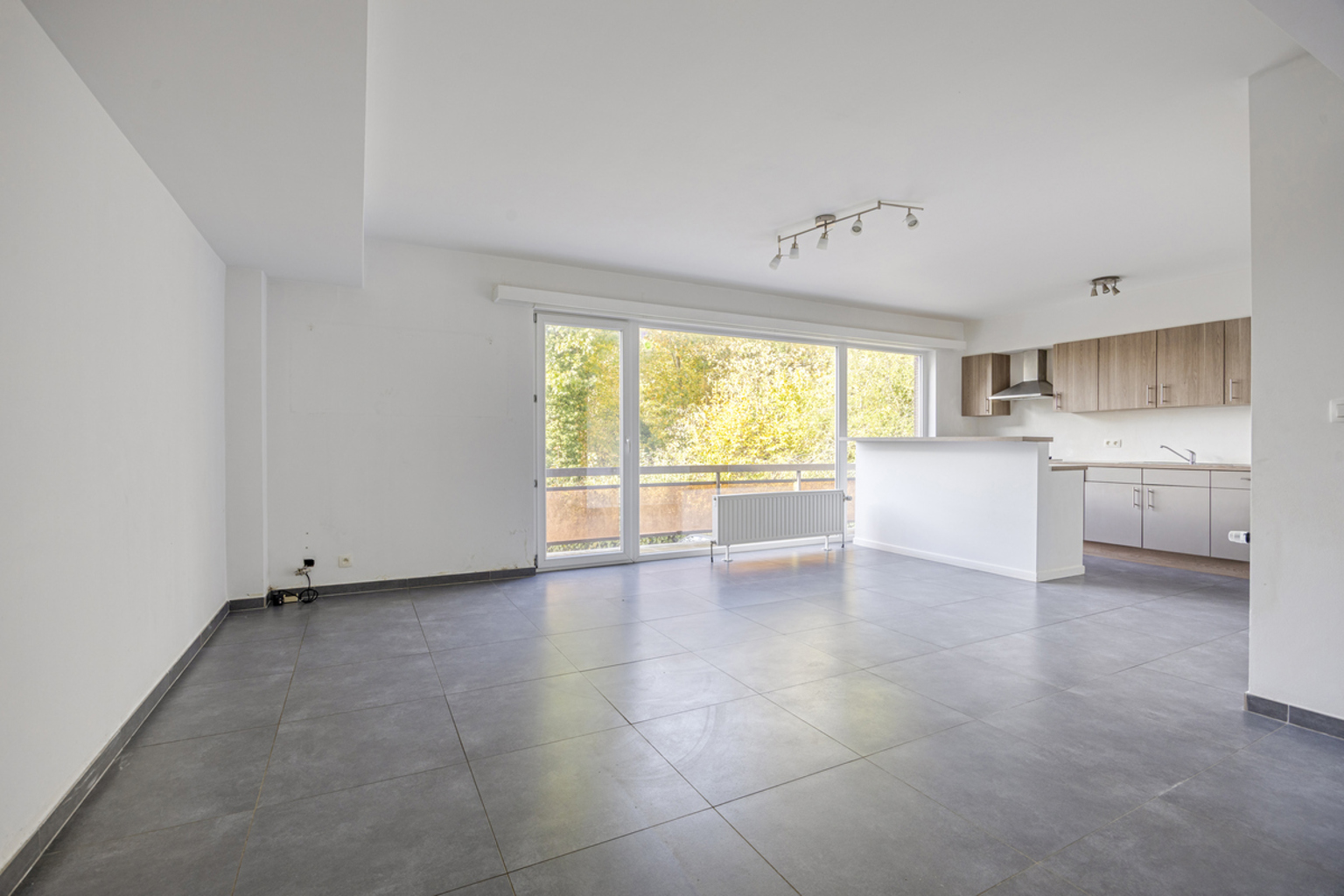 Instapklaar gelijkvloers appartement met eigen tuin - foto 5