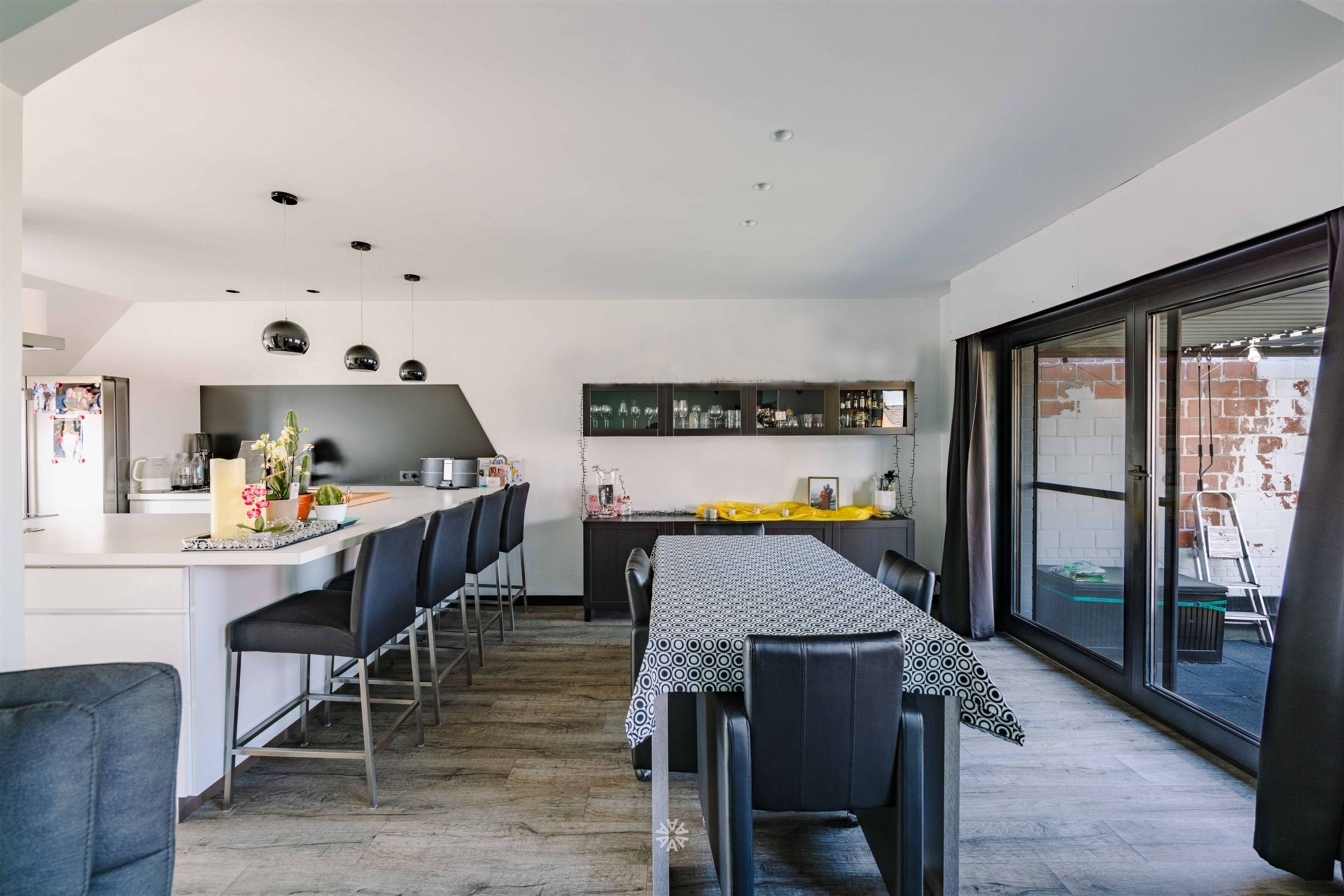 Duplex appartement te huur met zonnig terras  in centrum Destelbergen - foto 4