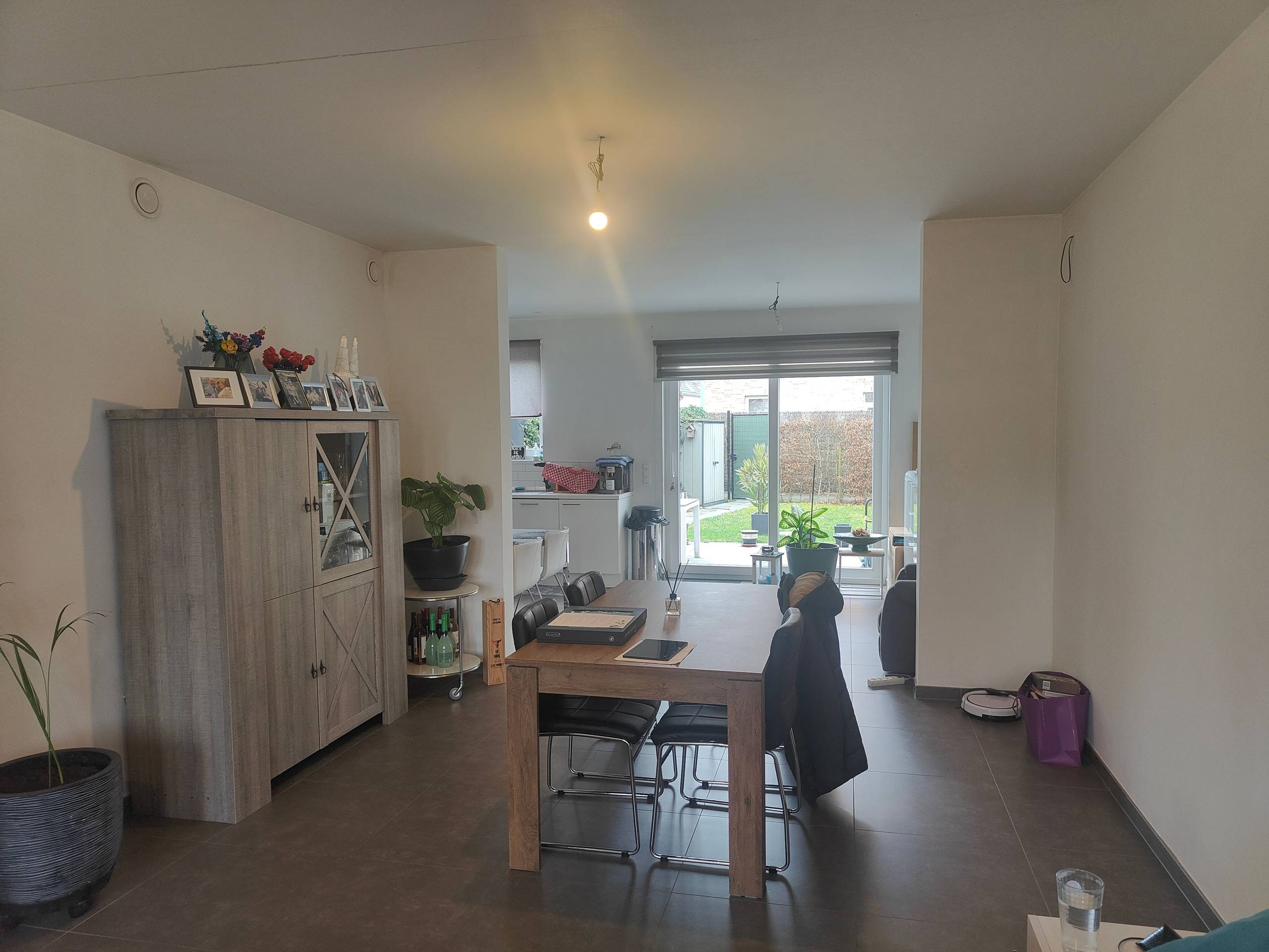 Energiezuinige gezinswoning met 4 slaapkamers nabij het centrum van Oostkamp - foto 3