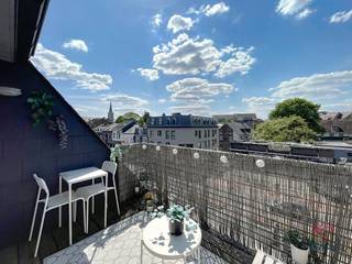TREVI BRABANT biedt u in het centrum van Waterloo, omgeven door winkels en openbaar vervoer, dit lichte appartement van ±72 m² woonoppervlakte...
