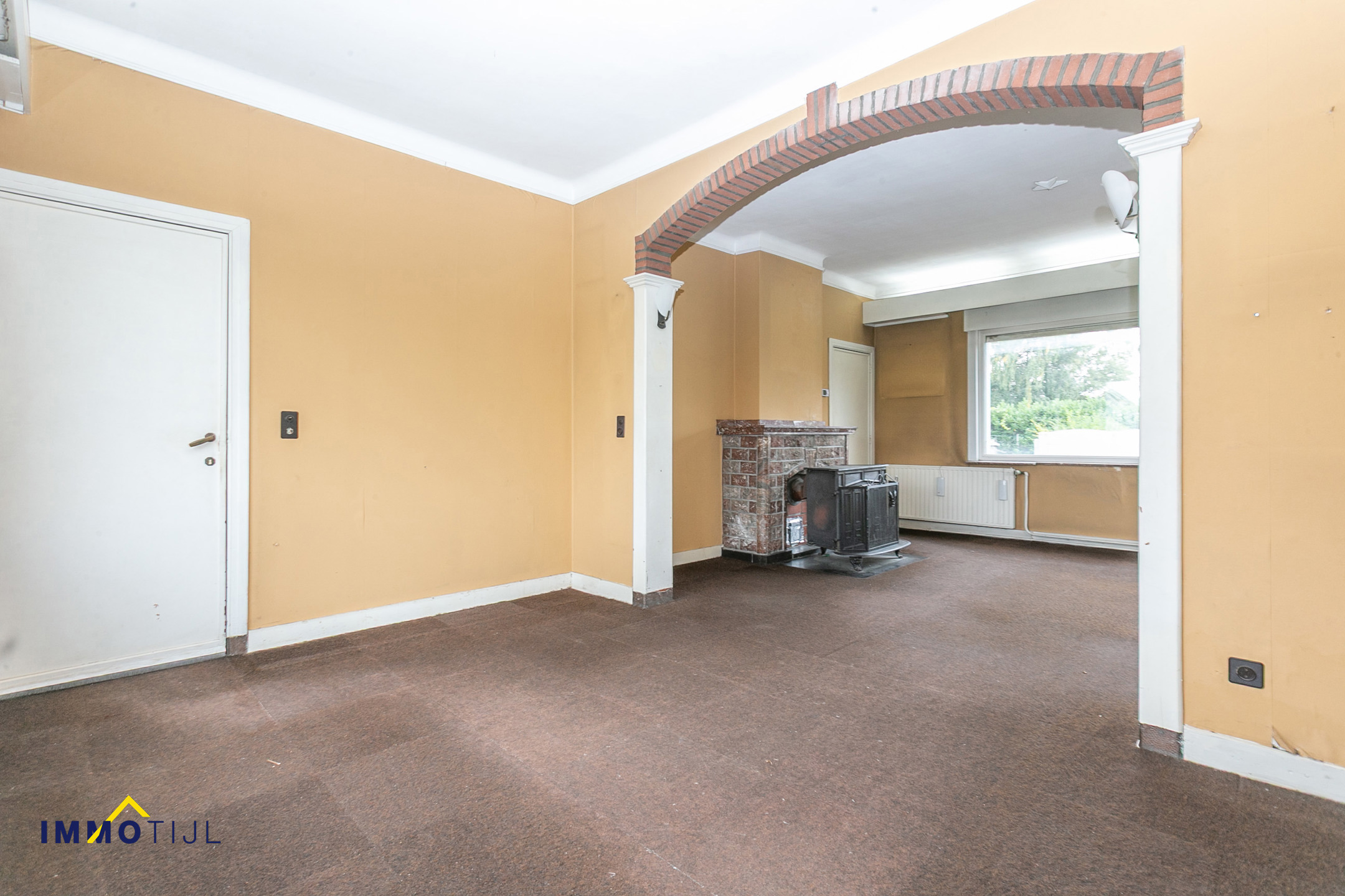 Te moderniseren woning op 4a26ca met garage! - foto 4