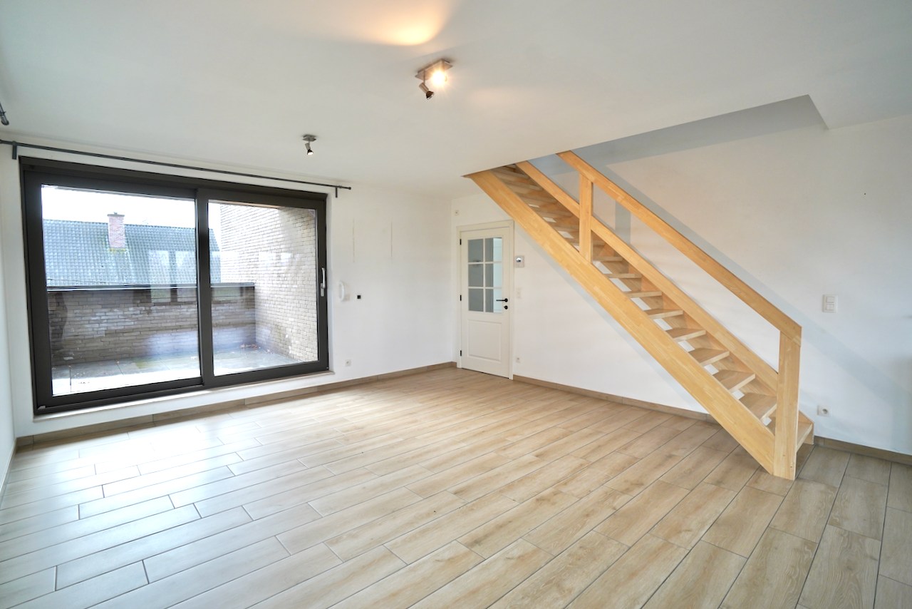 Appartement à vendre à Oosteeklo avec 3 chambres - photo 2