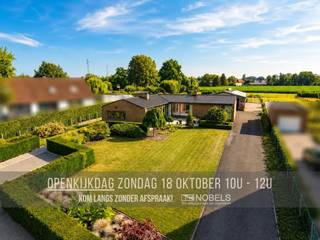 PERFECTE ONDERHOUDEN BUNGALOW, gelegen op een UITERST RUSTIGE en LANDELIJKE LOCATIE met ZICHT OP DE KOPPENBERG. Deze LAAGBOUWVILLA werd in 1988 GRONDIG GERENOVEERD in verdeelde PIEKFIJN ONDERHOUDEN OOK. Gelegen op een UITGESTREKT PERCEEL van ca. 4.279 m², combineert twee verschillende COMFORTABEL WONEN met UITZONDERLIJKE BUITENRUIMTE in TAL VAN MOGELIJKHEDEN voor ZELFSTANDIGEN, HOBBYISTEN van DIERENLIEFHEBBERS. ABSOLUTE MEERWAARDE wordt gecombineerd met INSTAPKLARE WONING en RUIME LOODS met ca. 180 m², een VERWARMD ZWEMBAD (40m²), een SFEERVOLLE VIJVER en VERSCHILLENDE WEIDES, waardoor dit eigendom zich perfect leent voor in combinatie met OPSLAG, een ZELFSTANDIGE ACTIVITEIT,...<br />De indeling gaat als volgt: via de inkomhal heeft u toegang tot een gastentoilet in een 1e slaapkamer of bureauruimte. Als de airconditioning is ingeschakeld, moet deze open blijven wanneer de veranda (airconditioning) wordt ingeschakeld. Aansluiting treft mannen de ingerichte keuken, een 2de en 3de slaapkamer, een ingerichte badkamer, een praktische wasplaats, een 2de inkom en een ruime kelder die extra opslagmogelijkheden biedt.<br />Houd er rekening mee dat er aan het begin van de winkel een kleine winkel geopend is met 2 parkeerplaatsen. Het kan zijn dat je wat losse spullen moet verwijderen, uit je kleding moet halen en in een aparte douche moet stallen. Vanaf nu zul je hem onder de douche moeten opwarmen, je zult moeten wachten tot hij helemaal onder de roest zit.<br />Bijzondere troef!: Zeer lage elektriciteitsrekening aanwezigheid van 38 zonnepanelen. Een recente batterij van BYD en een nieuw hybride energiemanagementsysteem met SMA!<br /><br />Adres: Schapendries 99 te Leupegem (Oudenaarde)<br /><br />EPC: C-label; G-score tot P-score D; Niet renoveren verplichting van toepassing; Beste bestellingen in de geregistreerde gevallen: Neen; Beschikbaarheid te bespreken met eigenaar