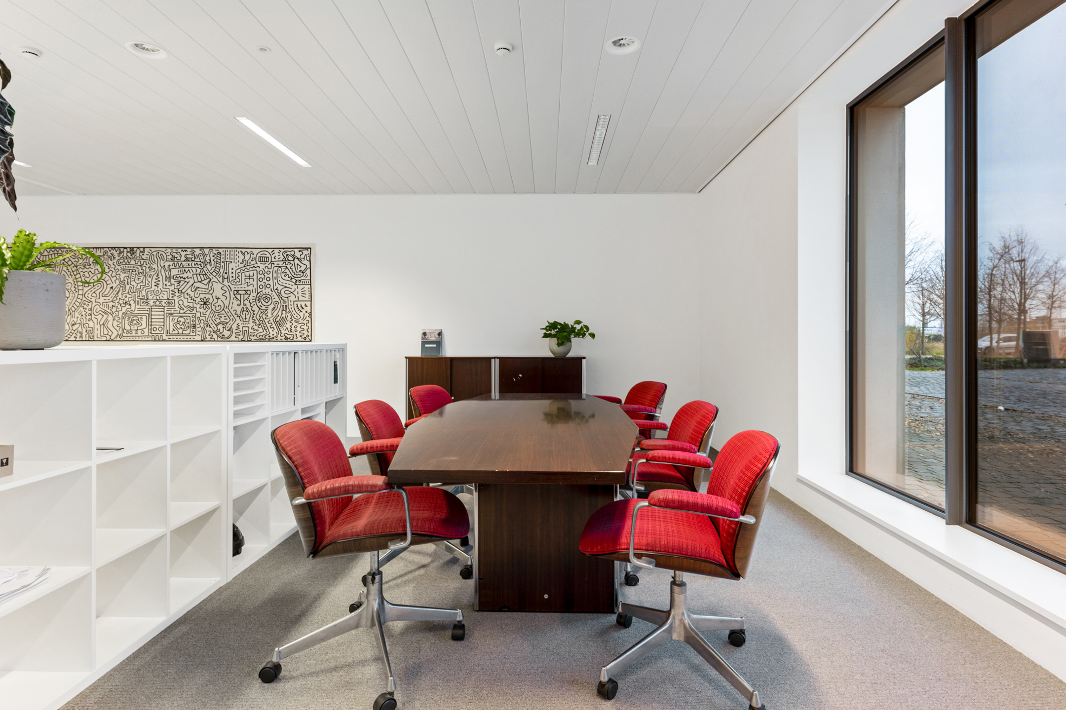 Gelijkvloers kantoor 190 m² te koop aan ’t Eilandje in Antwerpen, met private toegang en vlotte bereikbaarheid - foto 2