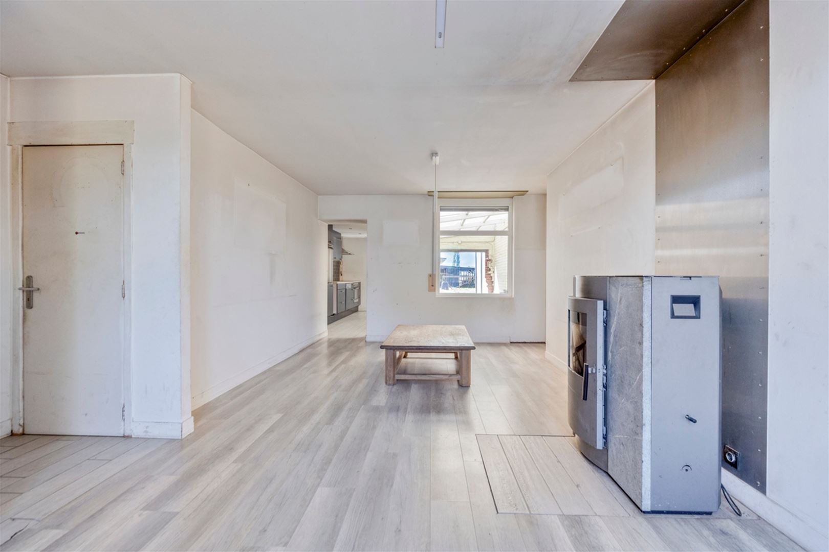 Verder af te werken woning in deelgemeent Welden - foto 4