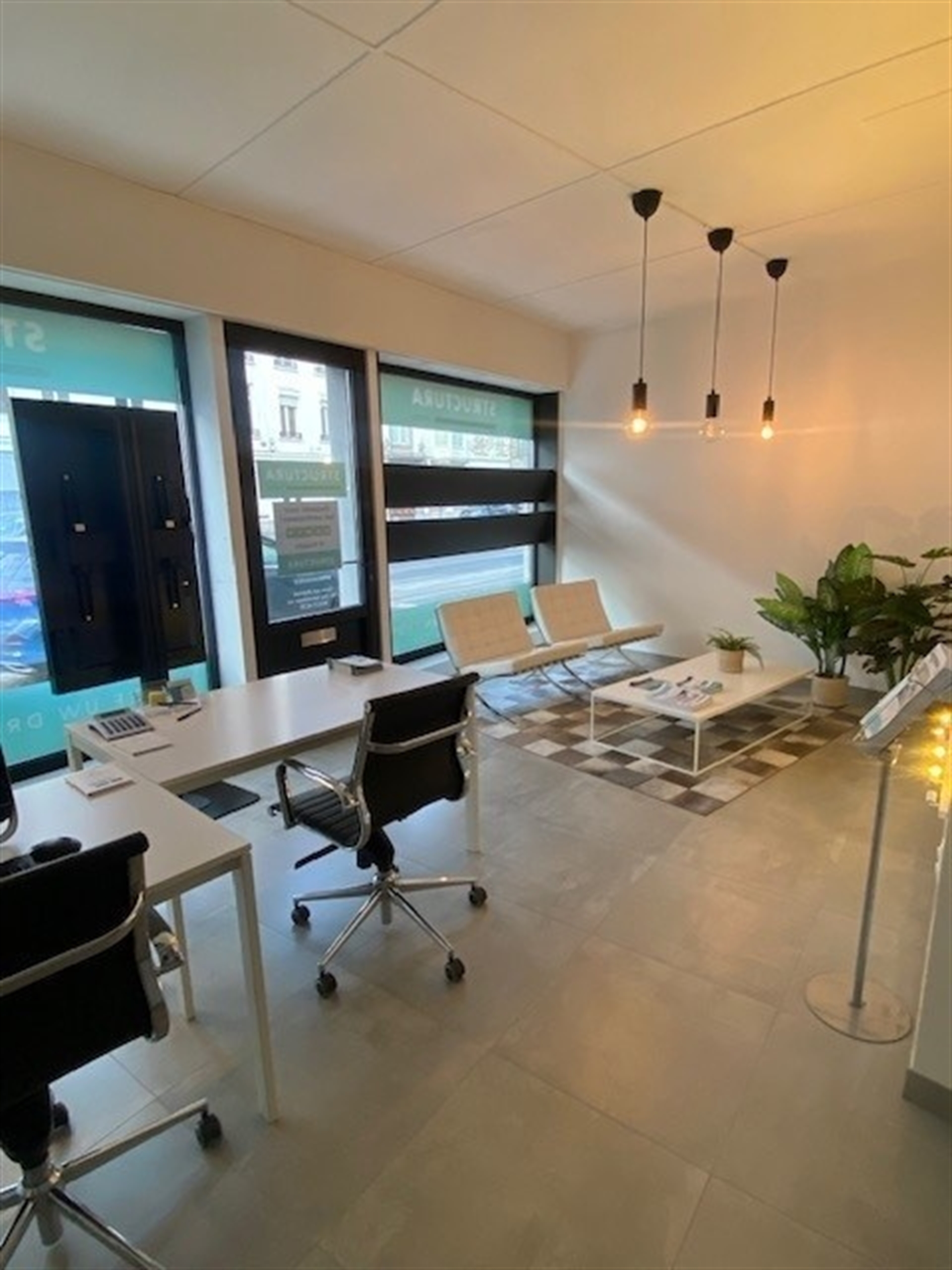 Commercial for rent in Aalst - photo 2