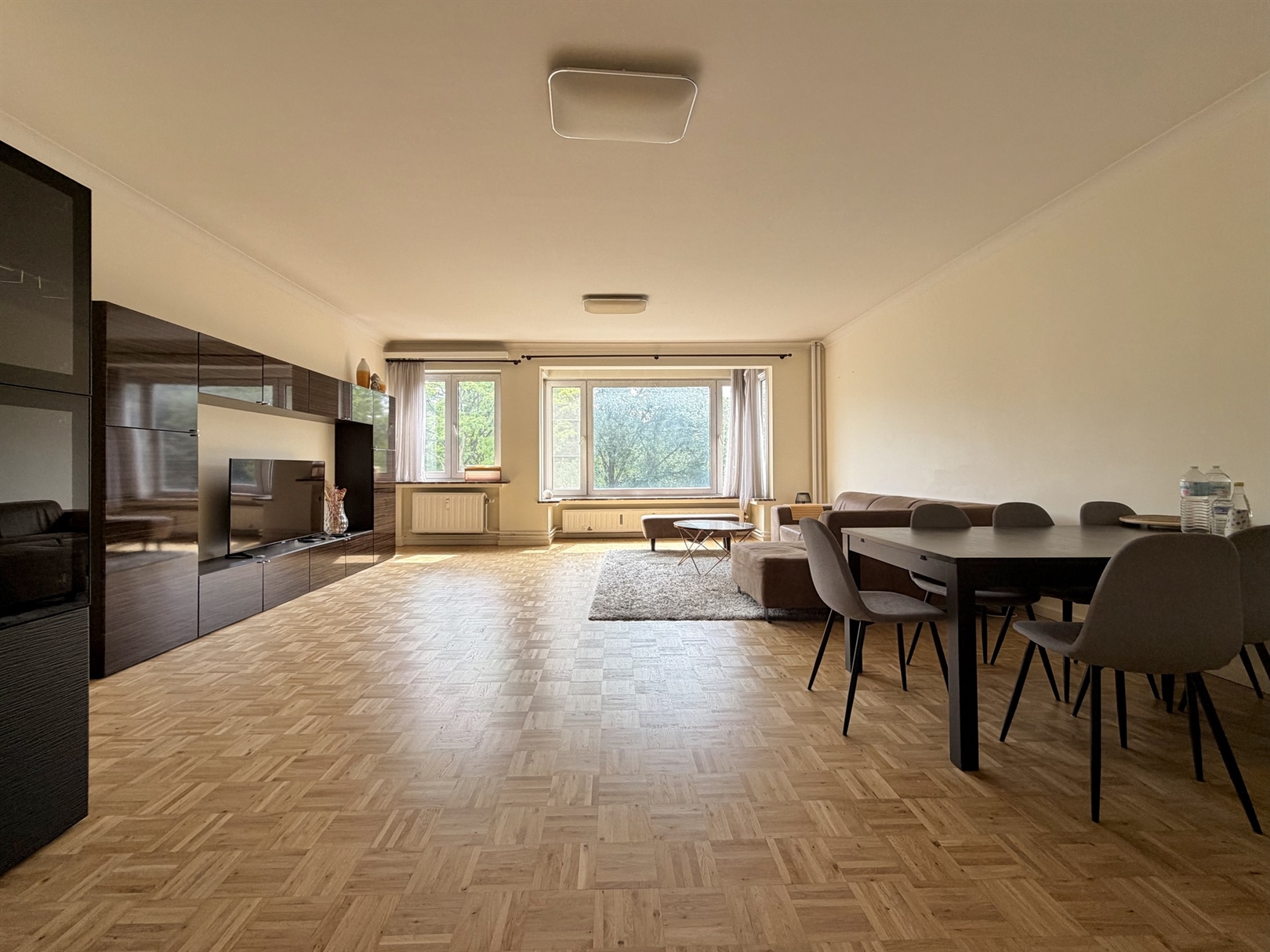 Stadspark ∣ Tastefully furnished two-bedroom flat - photo 2
