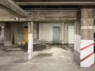 Mechelen: Ondergrondse staanplaats te huur aan de rand van het RaghenopleinDeze ondergrondse autostaanplaats is gelegen aan de rand van het...