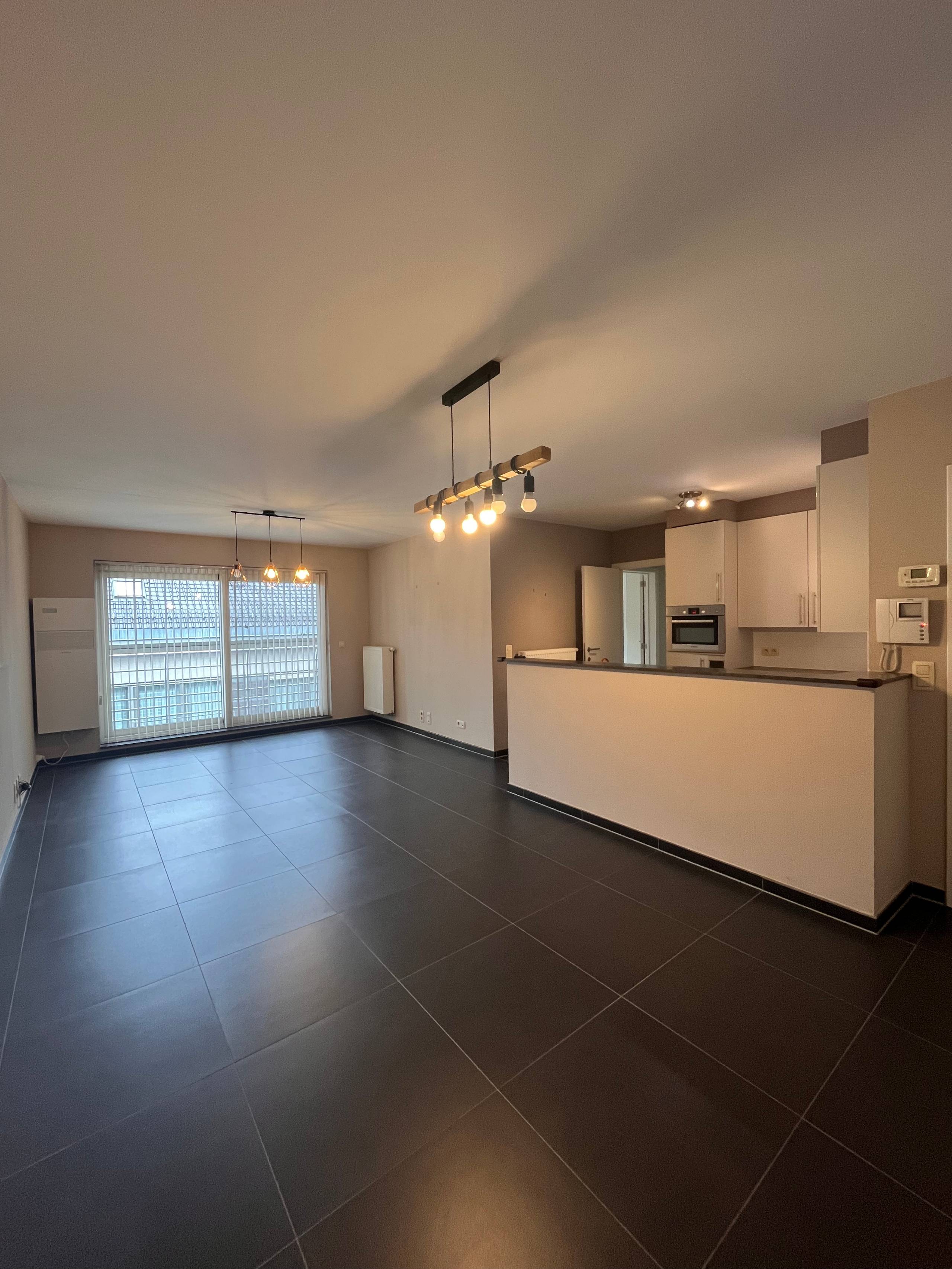 Gunstig gelegen, ruim, instapklaar en energiezuinig appartement - foto 4