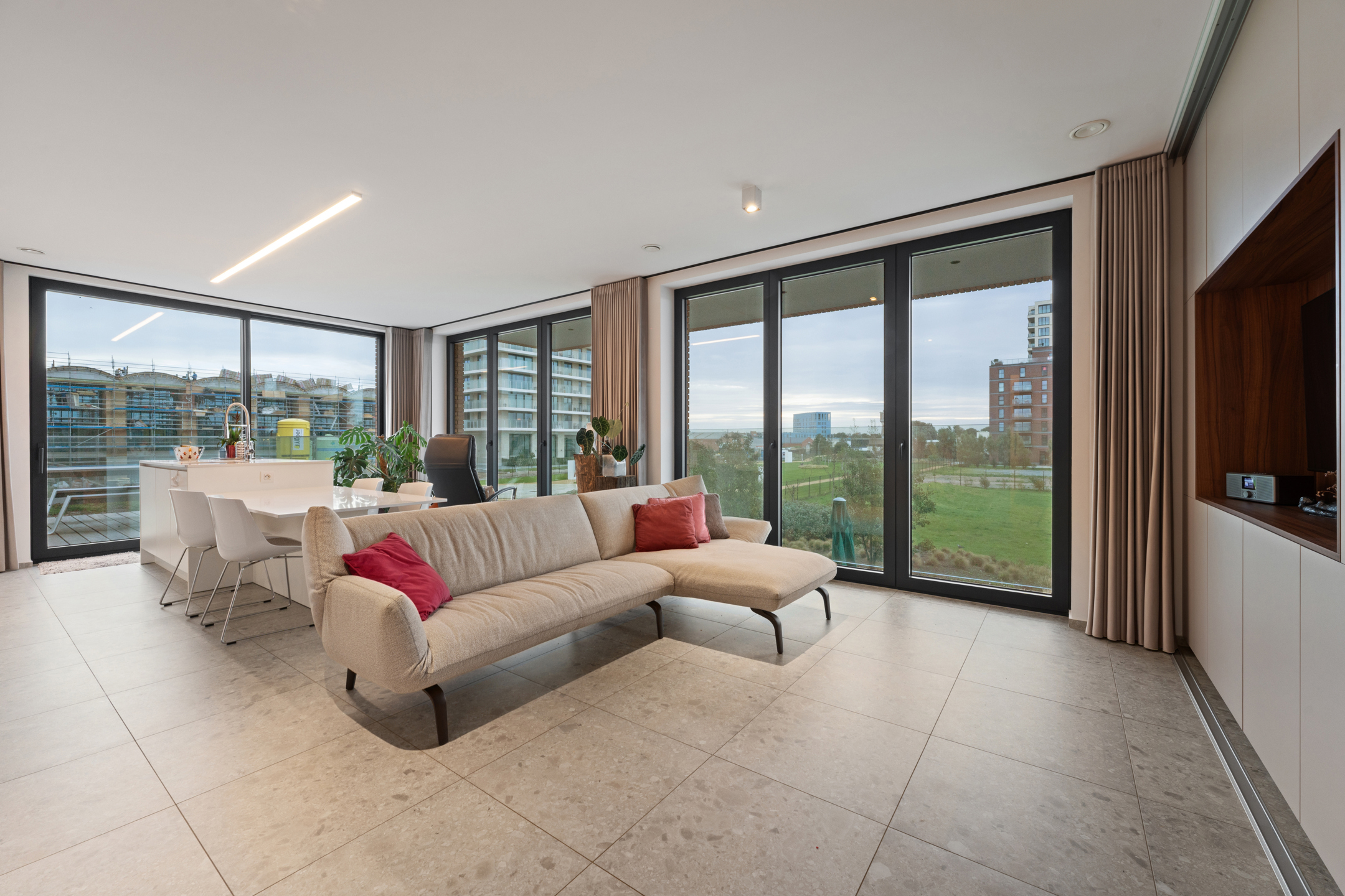 Woonappartement met uitzonderlijk ruim terras met open zicht - foto 5