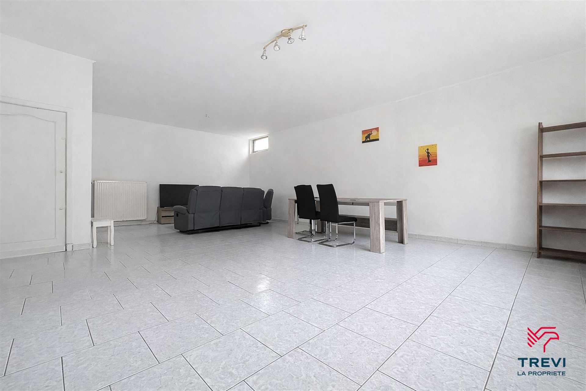 Commercieel te koop in Jumet met 8 slaapkamers - foto 2