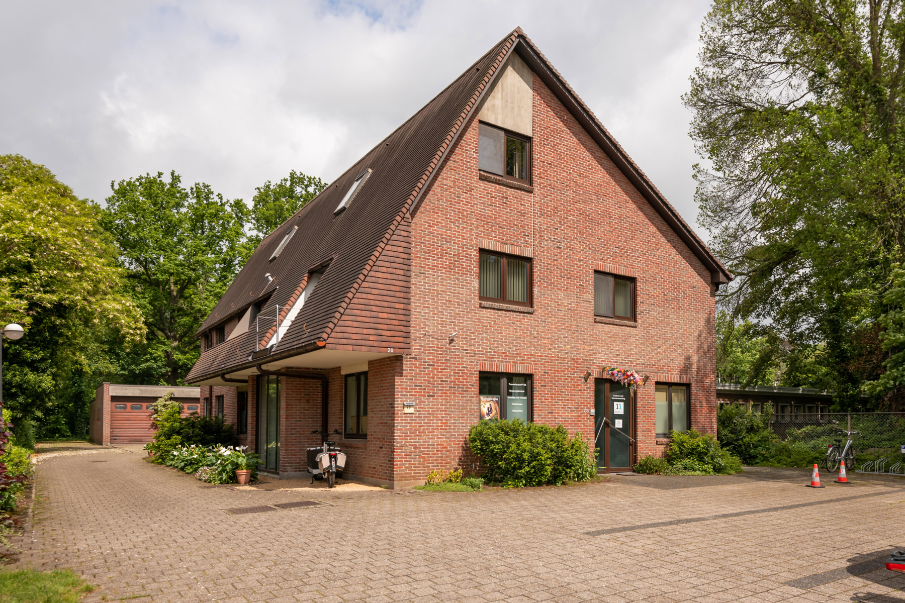 Maison à vendre à Kapellen avec 6 chambres - photo 1