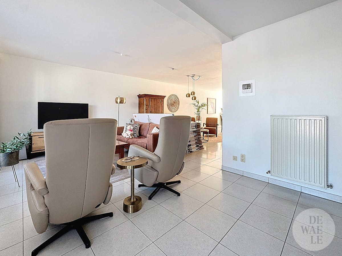 Appartement met 2 slaapkamers en garage in centrum Lanaken - foto 5