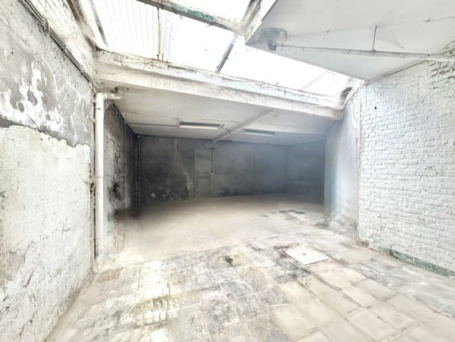 CENTRAAL GELEGEN OPSLAGPLAATS | 100 M² - foto 4