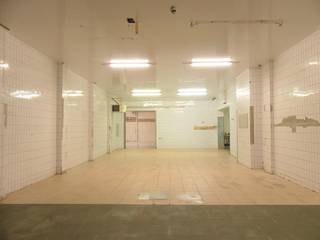 Commercial à louer à Dixmude