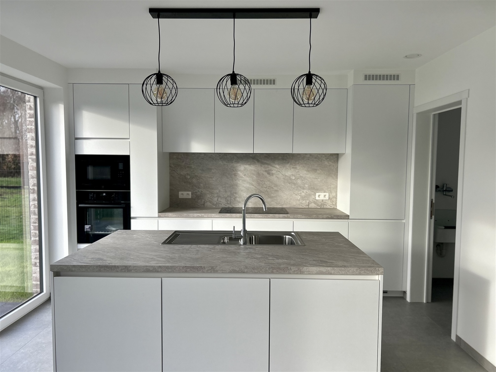 OPEN HUIS Zat. 20/12 Nieuwbouwwoning met 4 slpks te huur - foto 5