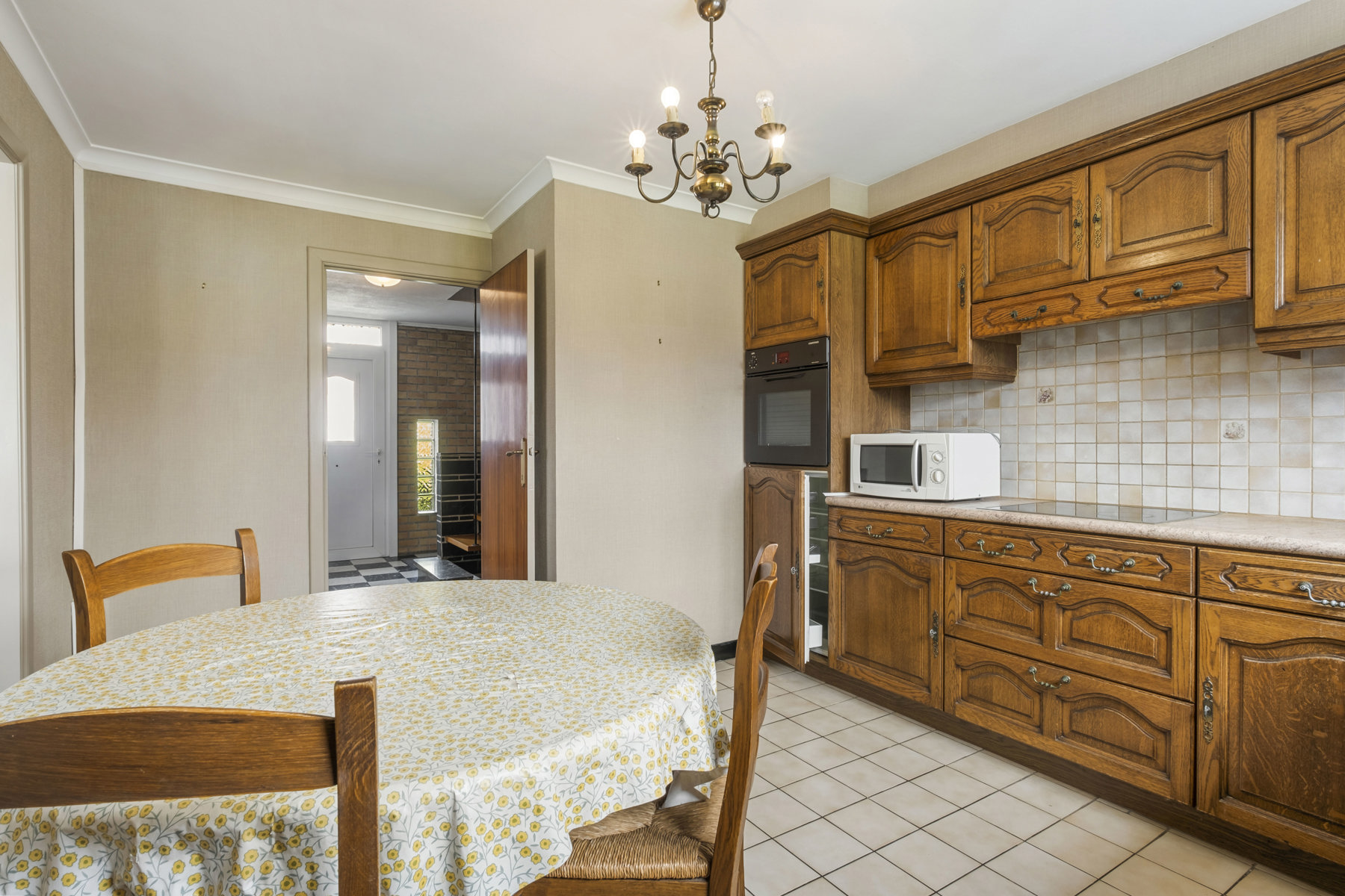 Solide woning op rustige locatie in Loppem! - foto 5