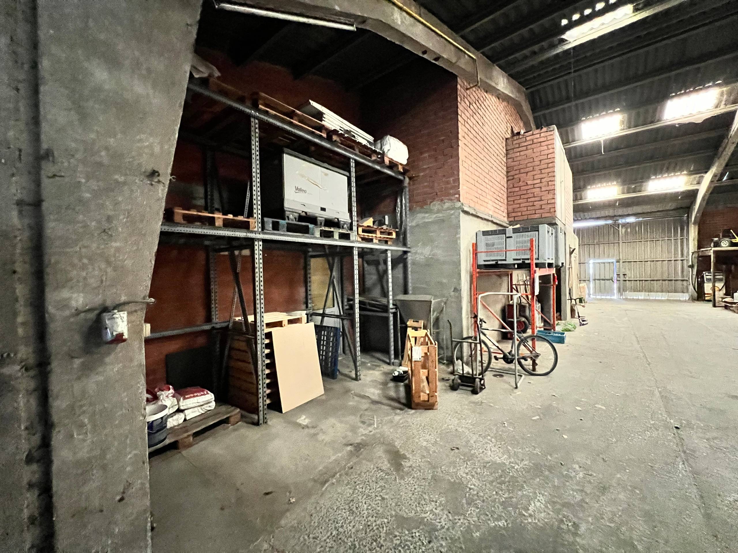 Commercial for rent in Meulebeke - photo 4