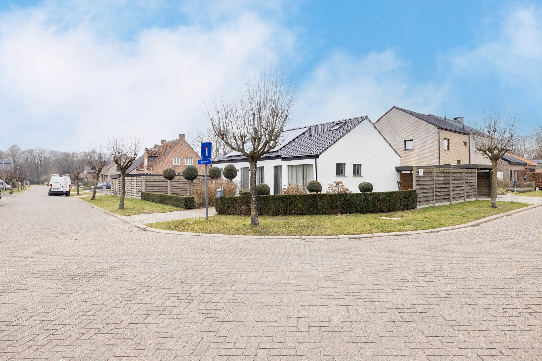 Volledig gerenoveerde woning op mooi perceel van 622 m²! - foto 2