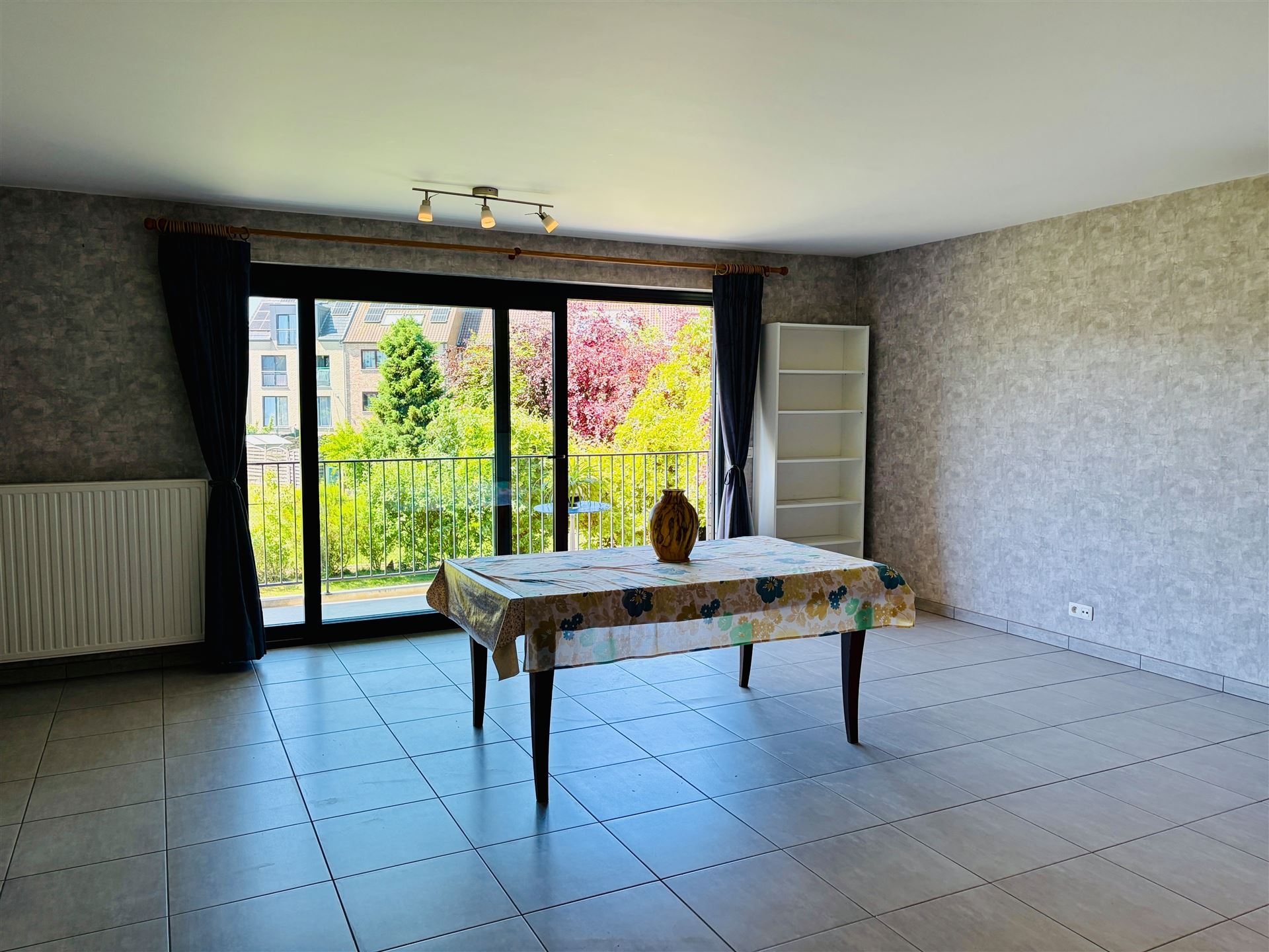 Apartment - photo 4