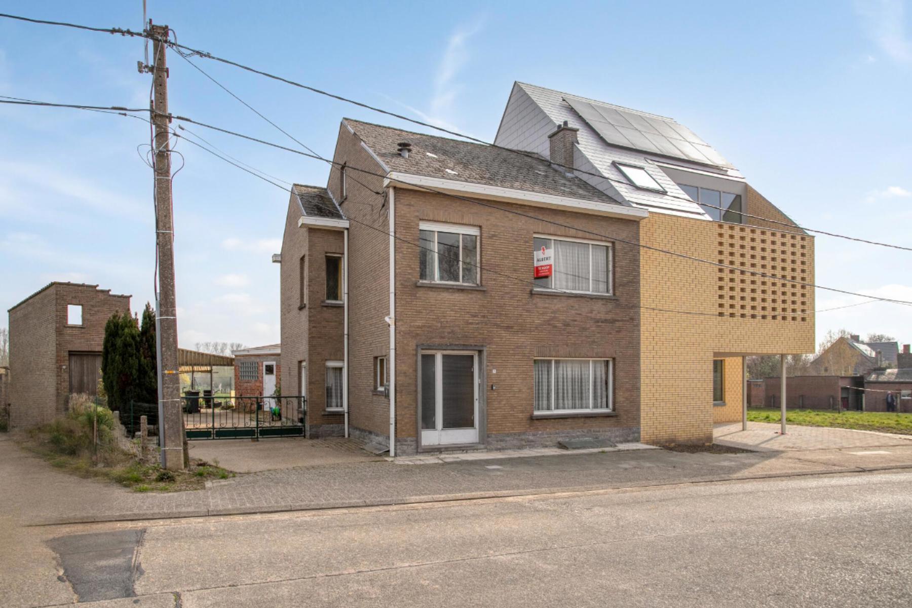 Renovatieproject met 3 slaapkamers en een prachtig uitzicht - foto 1