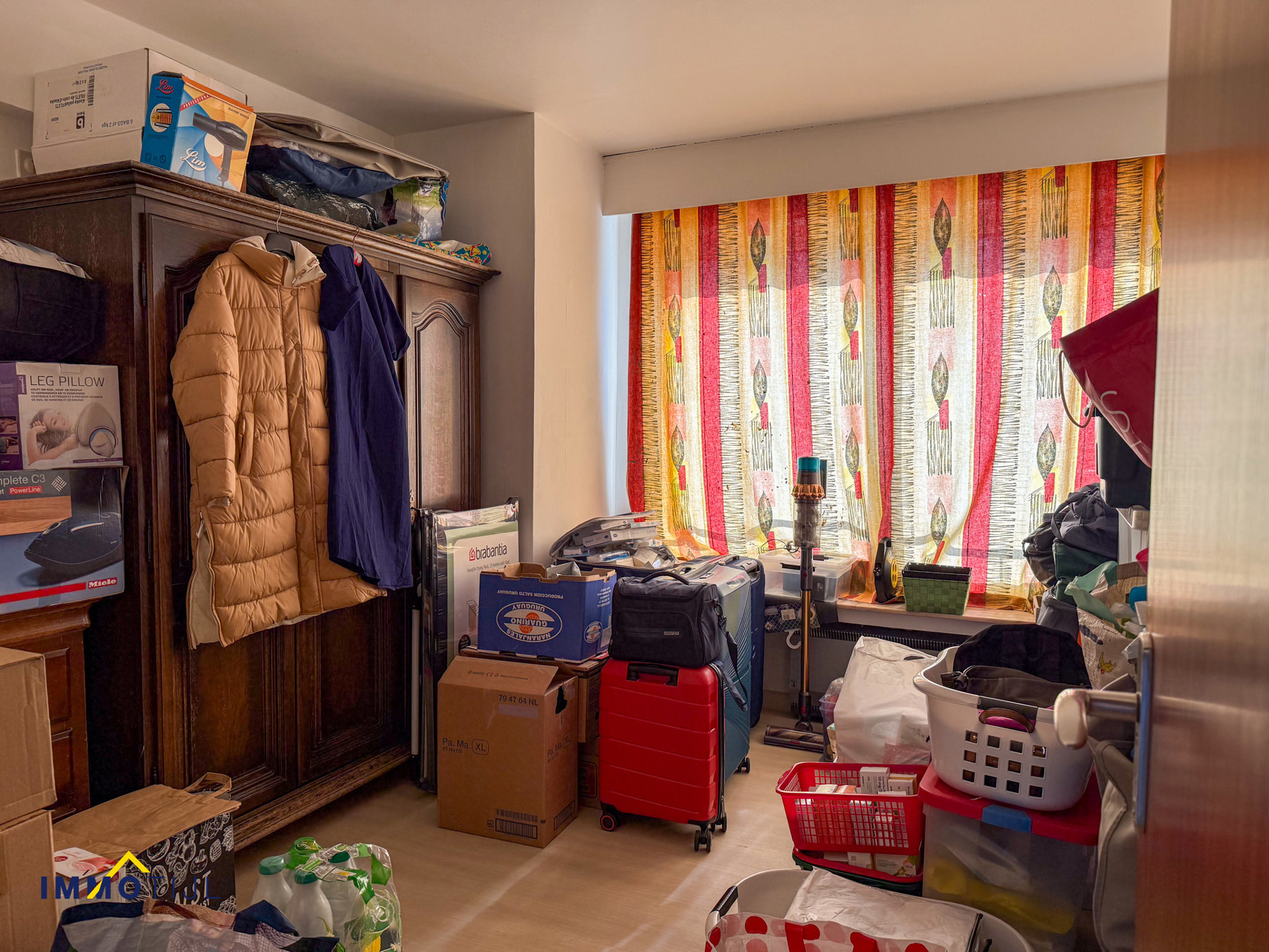 Appartement met terras en 2 slaapkamers te centrum Aalst! - foto 4