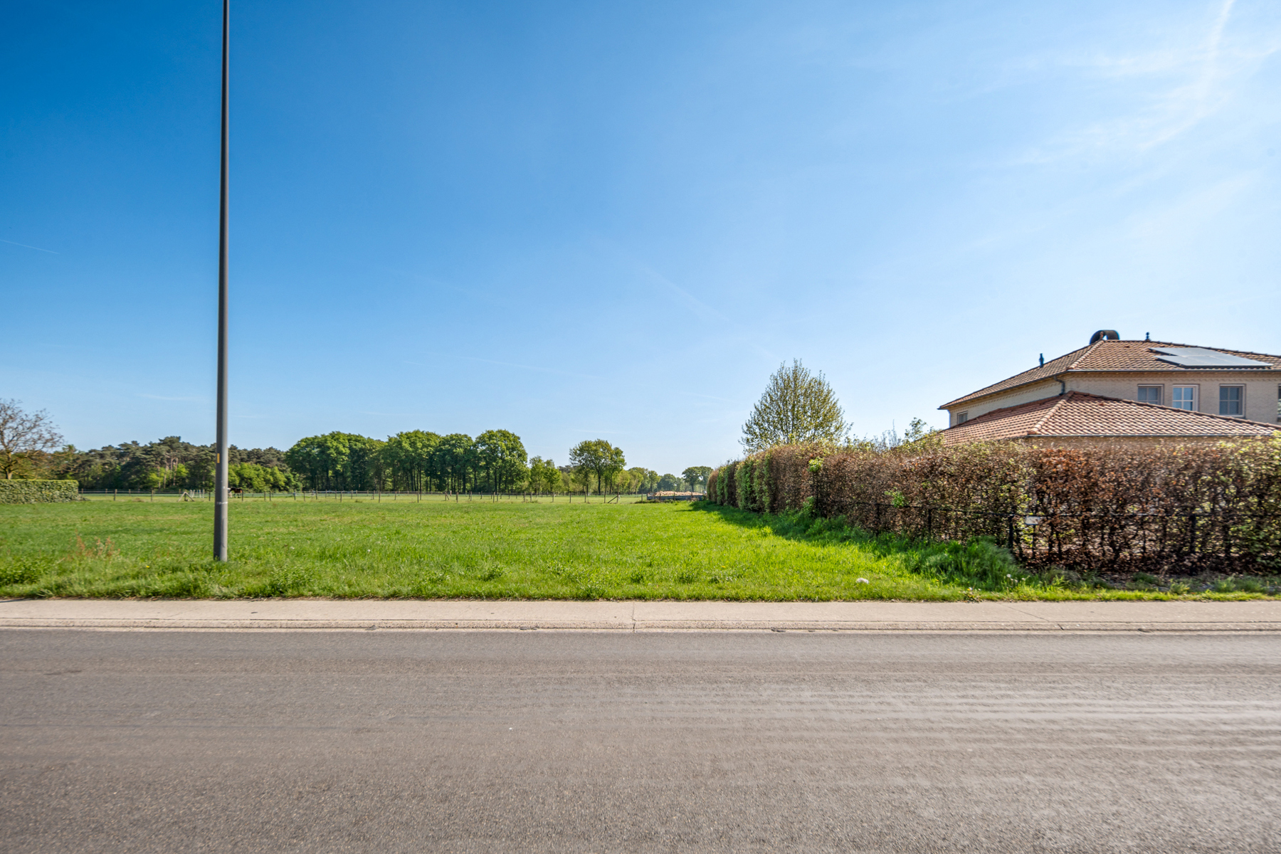 Bouwgrond van 900 m² met vrij uitzicht op agrarisch gebied - foto 2