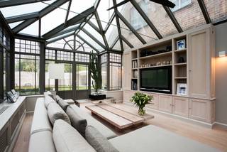 Instapklare villa met zwembad en poolhouseBent u op zoek naar een instapklare woning in het groen?Dan is deze villa ongetwijfeld interessant voor...