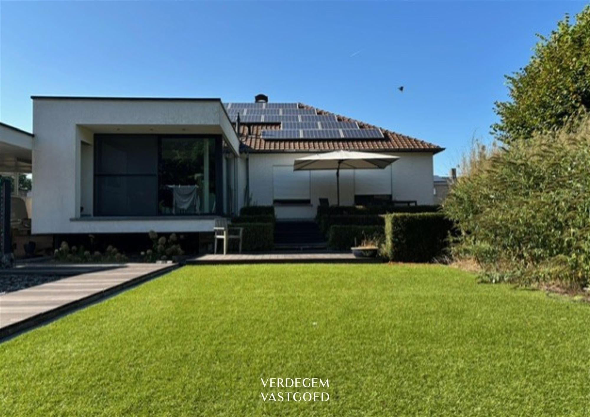 Villa met magazijn op toplocatie - foto 3