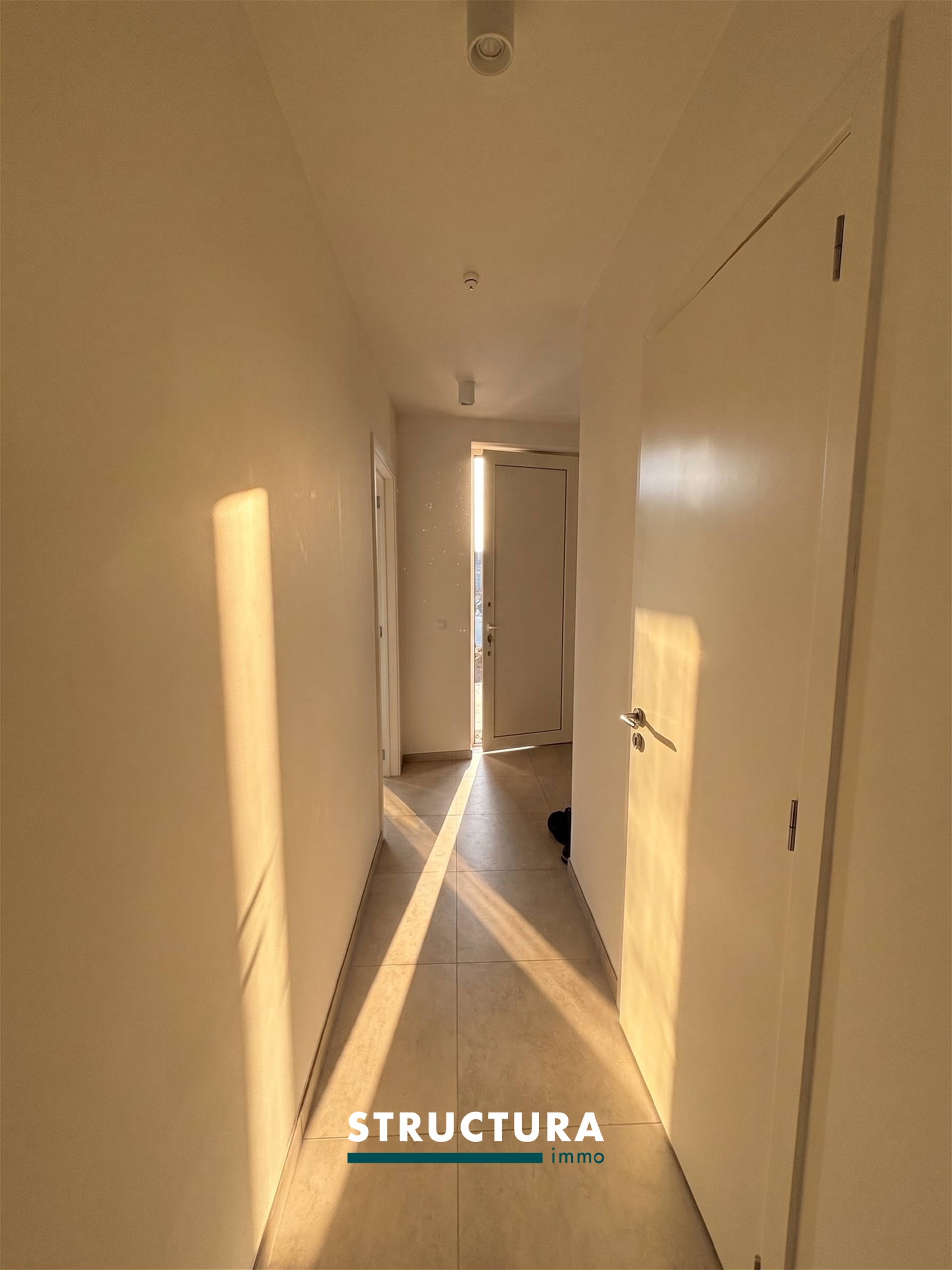 Appartement avec 1 chambre et terras - photo 5
