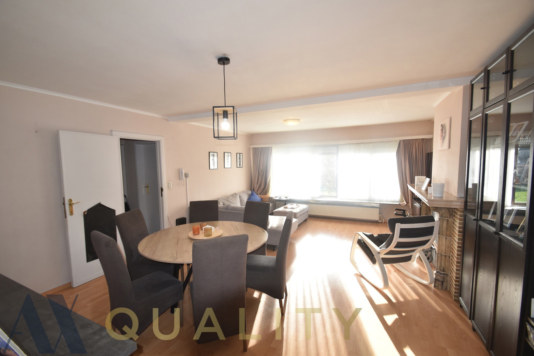 Rustig gel. 2 slpk.appt. (95 m²) met overdekt terras en kelder - foto 3