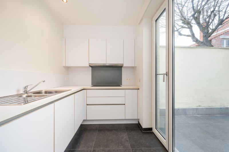 Gerenoveerde rijwoning te centrum Roeselare - foto 5