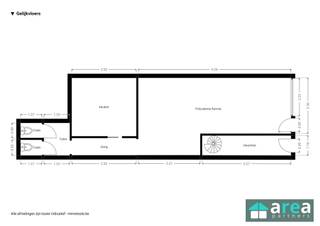 <p><span>Deze karaktervolle opbrengsteigendom bestaande uit een handelszaak en 6 studio’s is gelegen op een steenworp van het Centraal Station en perfect bereikbaar met tram, bus en trein, kortom een zeer strategische locatie in hartje Antwerpen. De Statiestraat is een levendige en goed ontsloten straat, omgeven door winkels en horeca. Een uitstekende opportuniteit voor wie zoekt naar een vlot bereikbare woon- of investeringslocatie binnen de stad.</span></p><p><span>Met zijn authentieke gevel en gunstige ligging biedt dit pand een uitstekende investeringsopportuniteit (Ideaal voor klassieke verhuur of als Airbnb)!</span></p><p><span> </span></p><p><span>Grootste troeven:</span></p><p><span>-Centrale locatie in bruisende buurt</span></p><p><span>-Pand met veel mogelijkheden en potentieel!</span></p><p><span>-Aparte meters nutsvoorzieningen</span></p><p><span>-Elke unit heeft zijn eigen CV-ketel</span></p><p><span>-Handelzaak verhuurd aan €1500/mnd, de studio’s telkens aan €500/mnd</span></p><p><span>-Toprendement van 7,41%!</span></p><p><span> </span></p><p><span>Indeling:</span></p><p><span>GLV: Handelszaak bestaande uit een polyvalente ruimte (35m²), geïnstalleerde keuken (13m²) en achteraan 2 toiletten (5m²). <br />V1 + V2 + V3 (telkens zelfde indeling): studio voorkant: living met open keuken, slaaphoek (25m²) ; studio achterkant: living met open keuken, slaaphoek. Beide studio’s beschikken over gemeenschappelijke badkamer met douche en WC (5m²).</span></p><p><span> </span></p><p><span>Voor meer informatie kan u terecht bij Area Partners. INFO@area.be of 03/284.60.60</span></p>