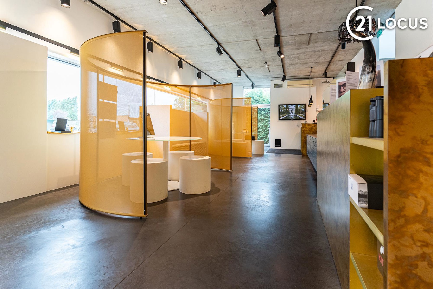 Handelsruimte met woonst &amp; 6 parkings te koop in Kruibeke - foto 4