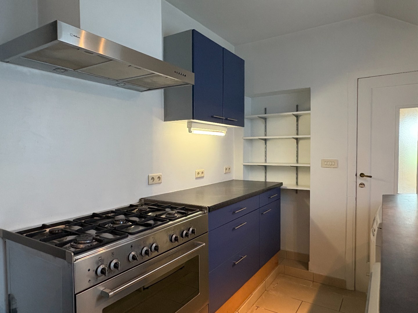 Ruime woning te koop met 3 slaapkamers, ruime tuin en geen renovatieverplichting! - foto 5