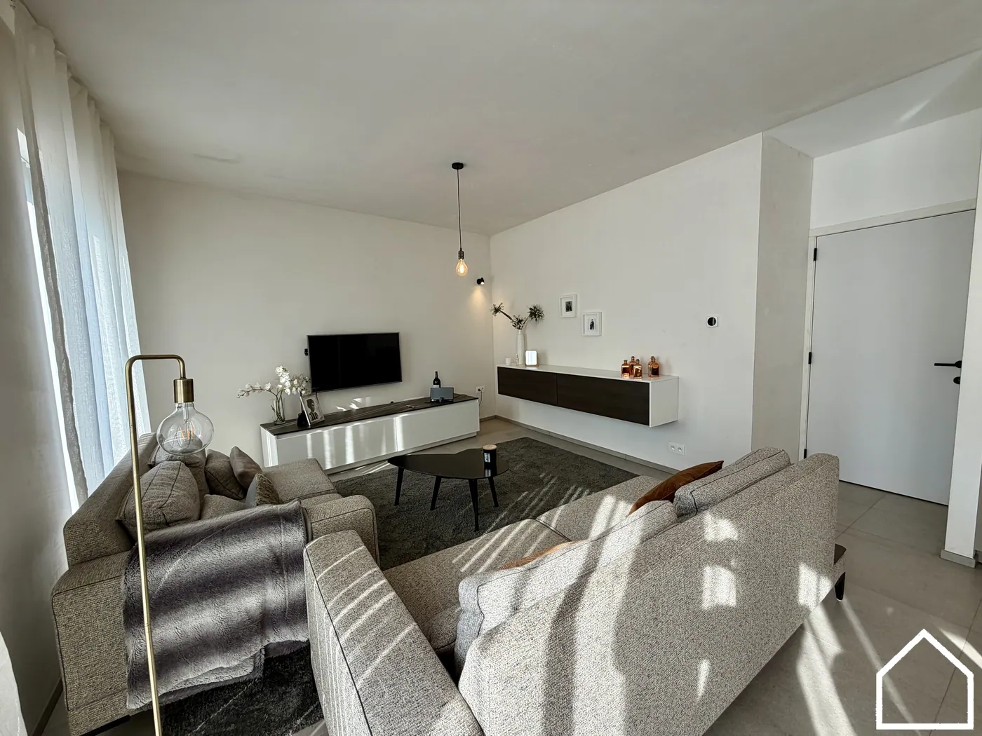 INSTAPKLAAR APPARTEMENT (111m²) MET 2 SLPKS, GARAGE, TERRAS EN TUIN - foto 4