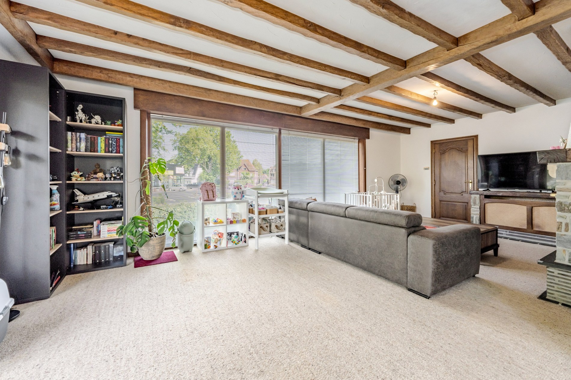 Te koop in Avelgem: gelijkvloerse villa met 4 kamers. - foto 5
