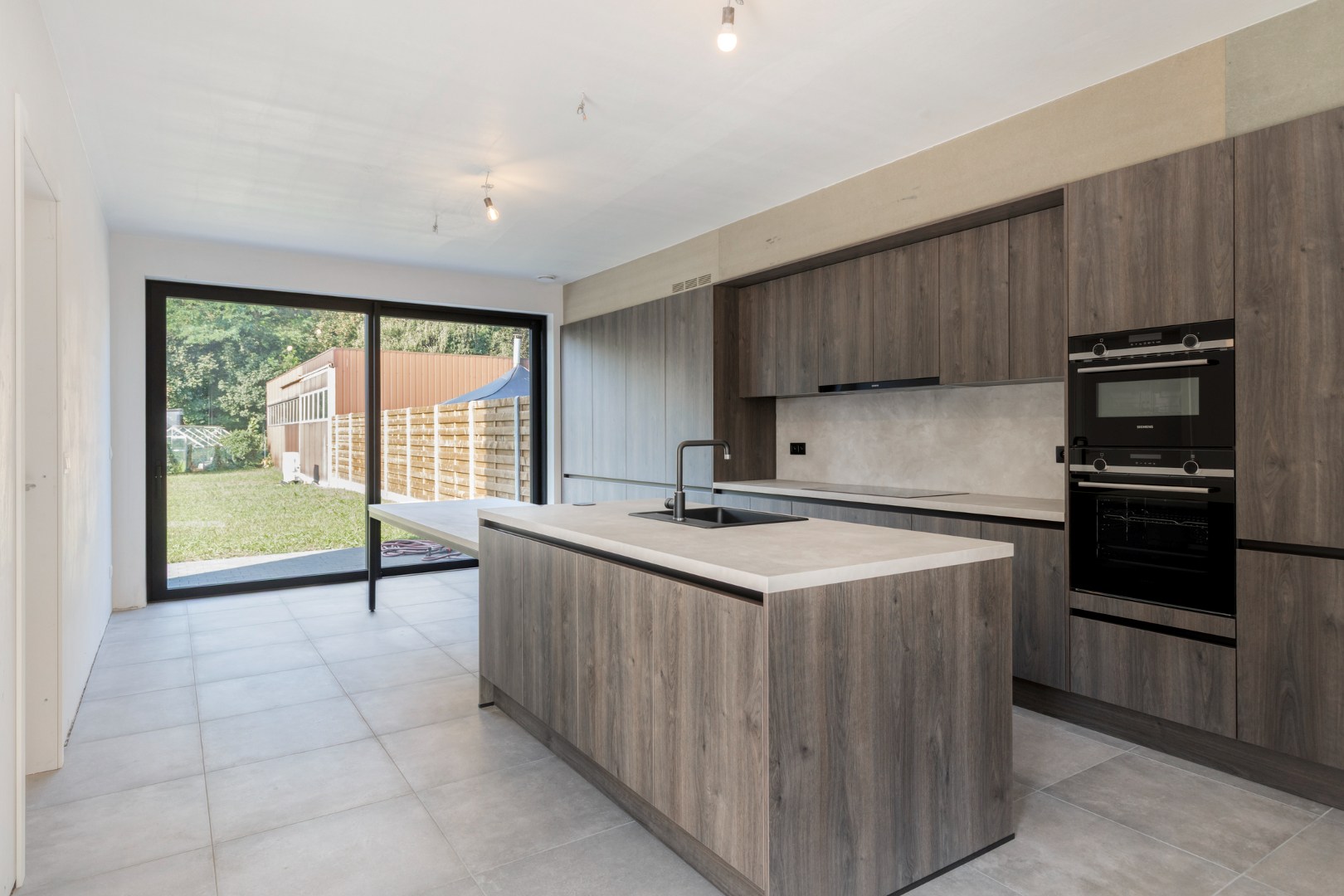 House for sale in Mol with 5 bedrooms - photo 4