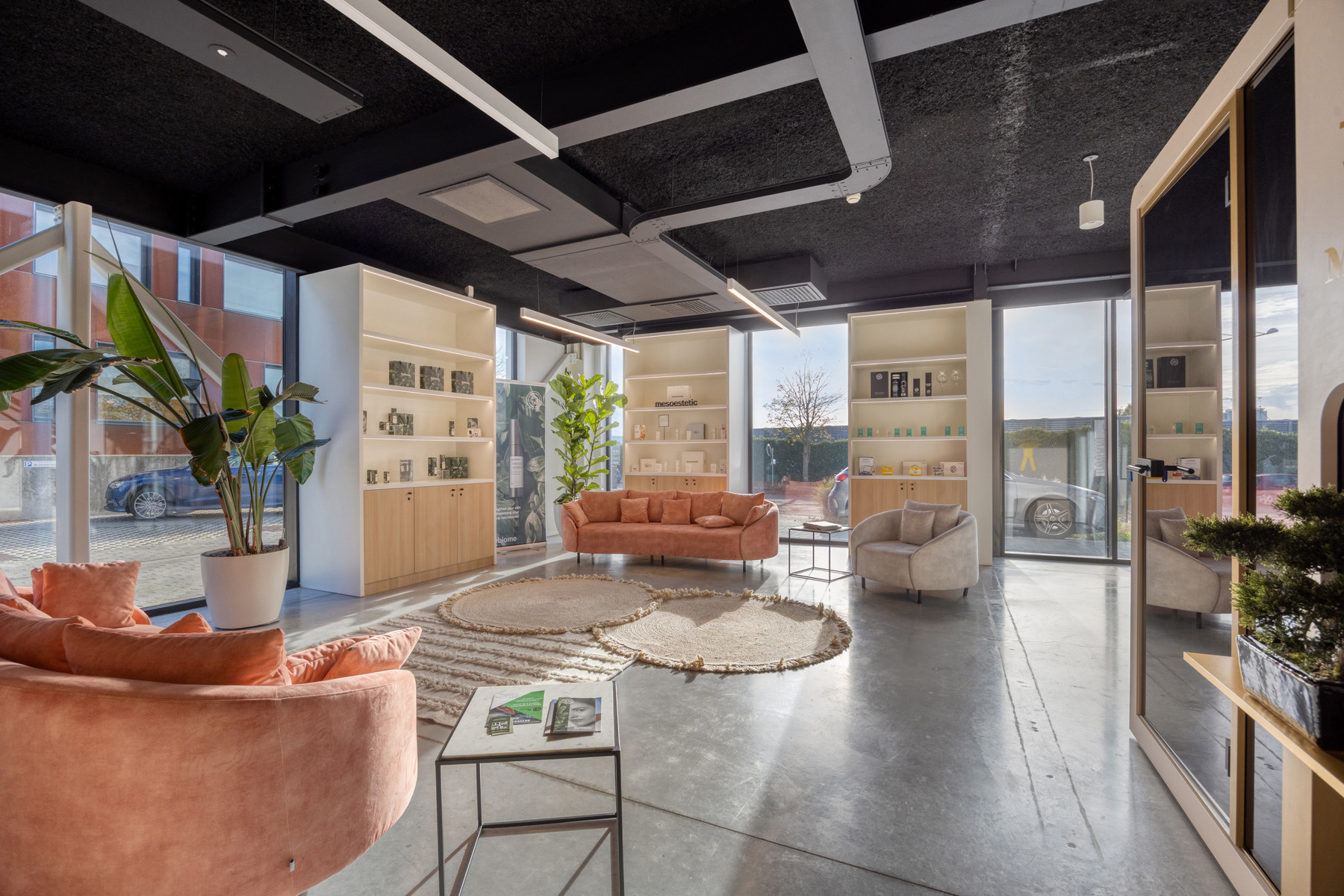 Commercial for rent in Brussels - photo 5