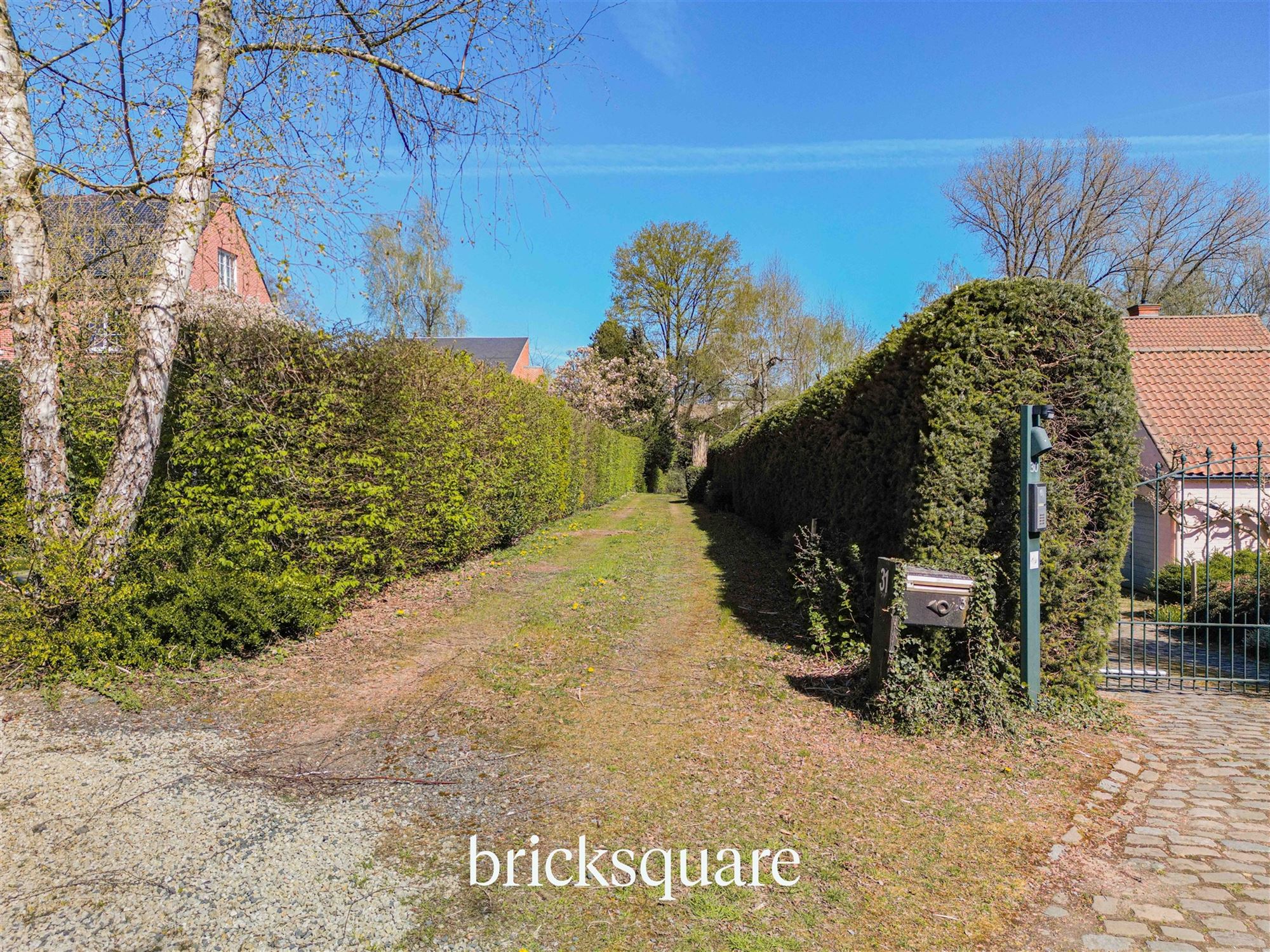 Maison à rénover sur un splendide terrain sis Drève des Chataigniers - photo 4