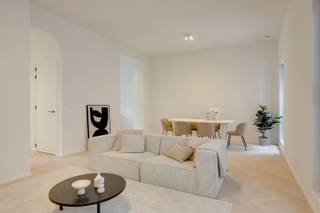 <p><strong>Beautiful new apartment on the South</strong></p><p><strong> </strong></p><p>Do you dream of a top apartment on bustling South? The neighborhood that is always alive? Discover with us residence Antoine, located in the Scheldestraat between the Marnixplaats and the Zuidpark. Here you live within walking distance of the Museum of Fine Arts, the Scheldt Quays and with the best coffee bars and terraces just around the corner. In no time at all on the Antwerp ring road or in the center of the City.</p><p> </p><p>-<span><span> </span> Top location and hippest neighborhood in Antwerp</span></p><p>-<span><span> </span> Possibility to buy at 6% VAT</span></p><p>-<span><span> </span> Cozy covered terrace</span></p><p>-<span><span> </span></span><span> </span> Elevator and underground bicycle storage available</p><p>-<span><span> </span> Almost energy neutral (heat pump, solar panels, underfloor heating, ... )</span></p><p> </p><p>The apartment is located on the second floor of a small new building. Via the elevator or stairs you reach the floor.</p><p> </p><p>The high ceilings, beautiful herringbone parquet and high quality finish immediately catch your eye. This is where you want to live, this is where you won't want to leave. There is a large living space with access to the terrace through the sliding window. The kitchen is connected to the dining area of the living space. Also a master bedroom and guest room with a shared bathroom with large walk-in shower. There is another separate storage room with all technology and connection for washer and dryer.</p><p> </p><p><span> </span>You can store your belongings bikes in the basement storage room and bike shed.</p><p> </p><p>The project consists of 5 spacious and bright apartments with 2 bedrooms and</p><p>terraces.</p><p> </p><p>Plan your visit at www.sinjoor.be or call us for more information 03 283 05 00.</p>