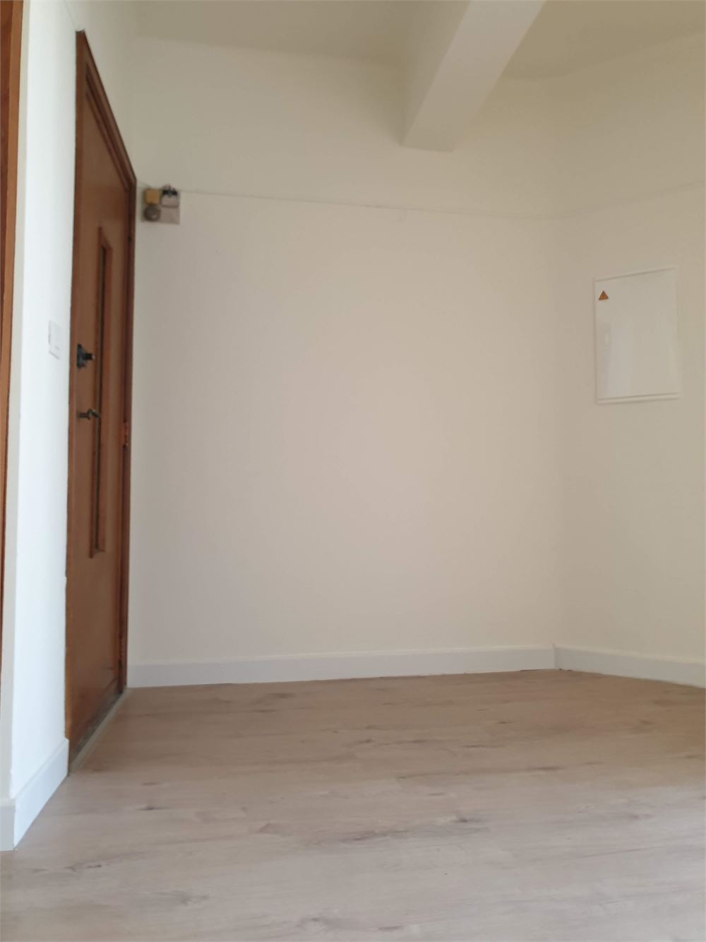 Mooi centraal gelegen appartement met 2 slaapkamers! - foto 3