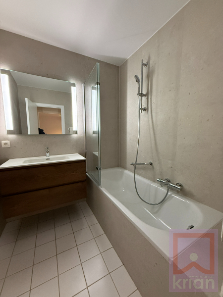 Ruim gelijkvloersapp (100m²) in centrum Geel - foto 5