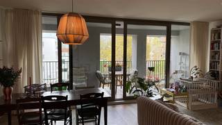 Welkom in dit schitterende appartement van 118m² in het hart van Antwerpen! Dit ruime en licht twee-slaapkamer appartement biedt alles wat u...