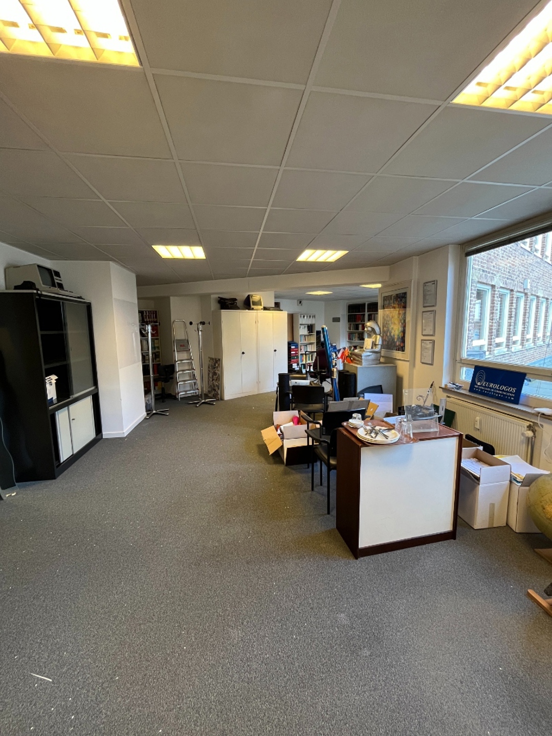 Kantoor te huur aan het Flageyplein. - foto 3