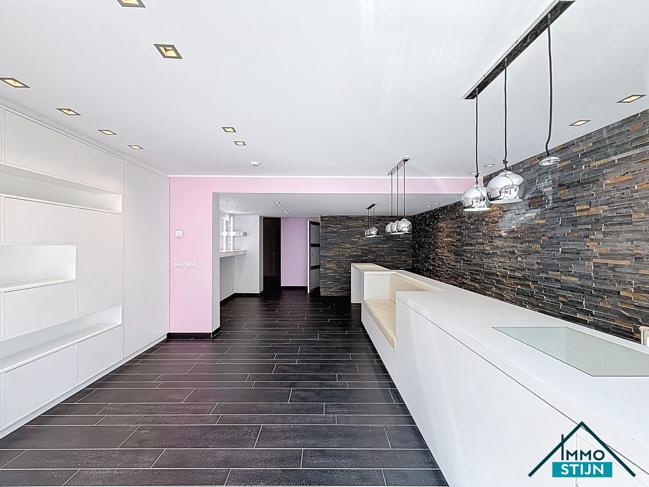 Commercial for rent in Aartrijke - photo 2