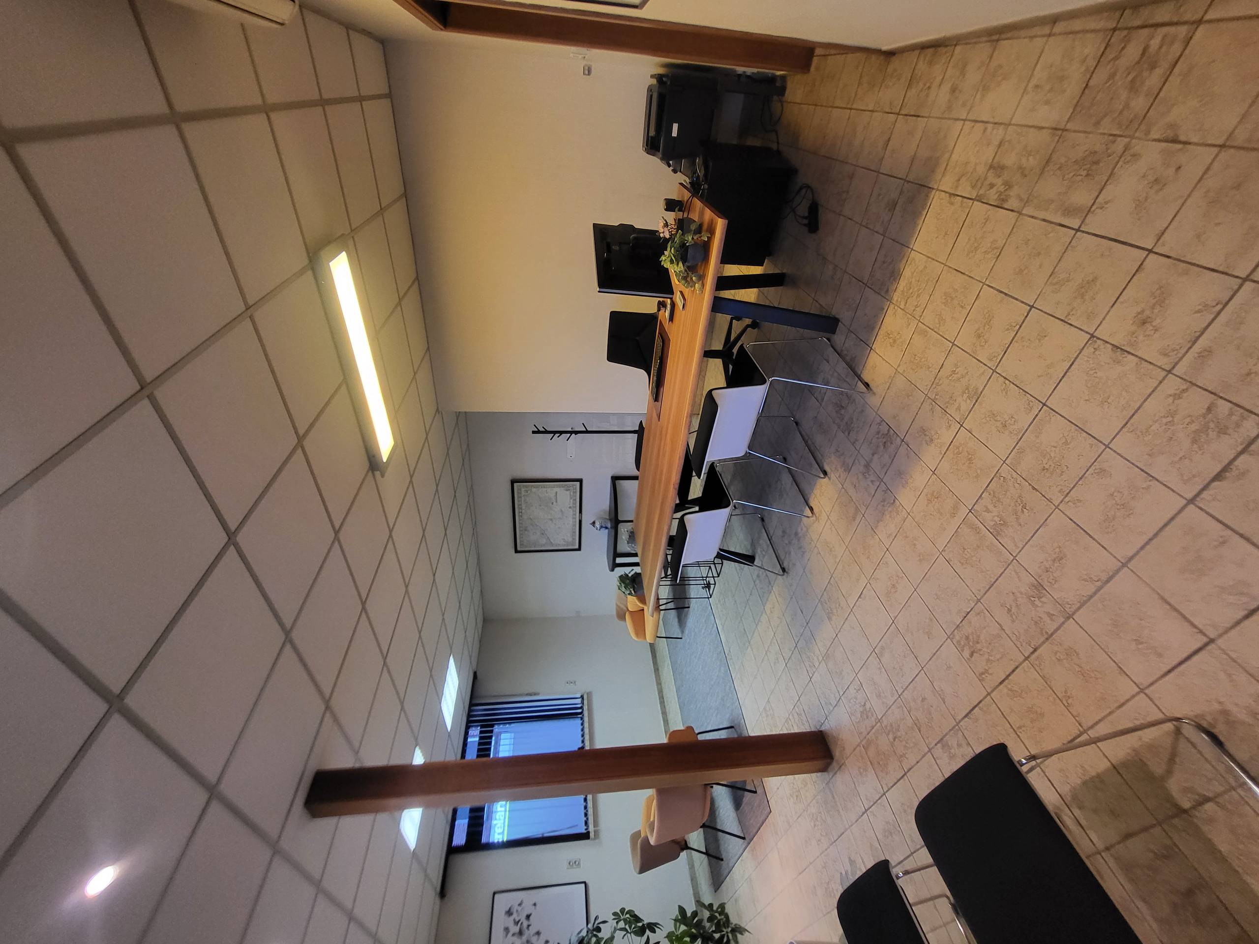 Commerciële (praktijk)ruimte / kantoor op hoeklocatie - foto 2