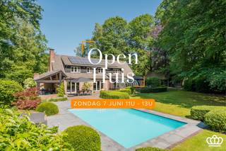 !OPEN HUIS ZONDAG 7 JUNI TUSSEN 11U - 13U!Welkom, zonder inschrijving. Zeer stijlvolle en hoogwaardig afgewerkte villa gelegen in Kapellen-Bos, met...